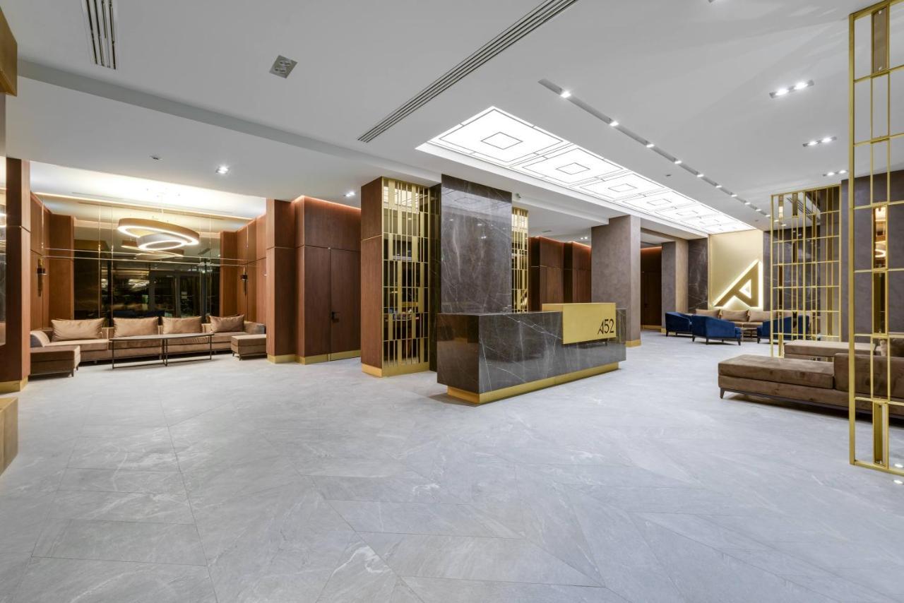 Luxurious Apartment With Panoramic View In The Historic Center Київ Екстер'єр фото